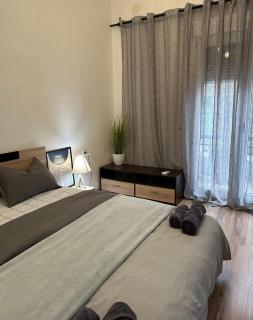 Charcoal Thirteen Apartment - Kavala - 9