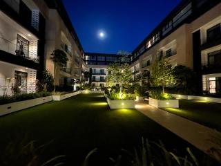Embassy lounge - Accra - 8