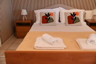 Evas Guesthouse - Agioi Theodoroi - 8