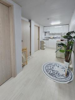 Monami House Hapjeong, Mangwon - Seoul - 3