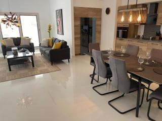 Stylish Bubali Suites Near Eagle Beach - Palm-Eagle Beach - 1