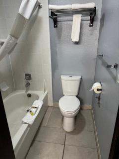 Nampa Inn & Suites - Nampa - 1