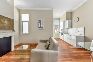 Aloha Central Platinum Apartments - 6