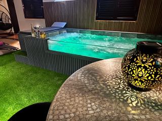 Villa Puerto Rico in front of the shopping center with private heated saltwater jacuzzi pool & arcade games - Puerto Rico de Gran Canaria - 6