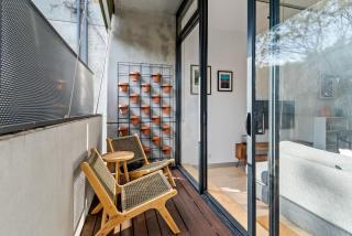 Chic 2-Bed Apartment in Vibrant St Kilda - Melbourne - 0