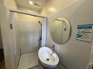 The Circuit Manor Hotel near Ayala Malls Circuit - Manila - 1