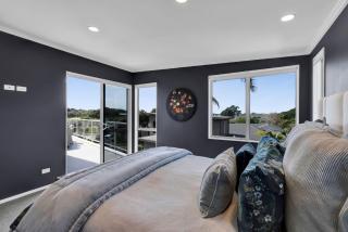Executive on Parkvue - New Plymouth - 1