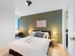 Modern and Stylish Apt with Large Balcony and Parking! - Brisbane - 8
