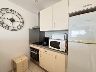Appartement 2 étoiles face plage avec garage privatif - FR-1-197-622 - 2