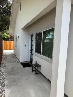 New 2Br2Ba Guest House - Woodland - 2