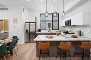 Modern Hollywood Charm - Los Angeles - 5