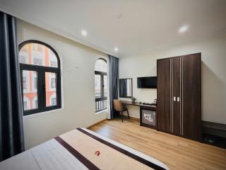 HS Dobry Hotel Ha Long - Ha Long - 1