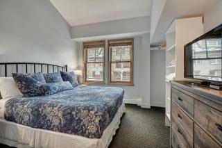 Fantastic Mountain Home Near Ski Lifts condo - 9