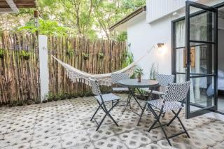 EIWA Nest Self-Service Apartment - Pet Friendly, AC, Outdoor Tub! - Santa Rita - 6