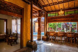 Carmen Kayu villa Lombok - 8
