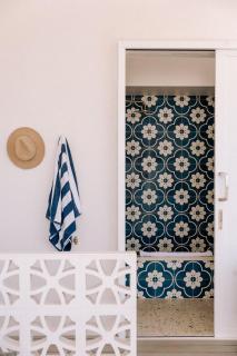 The Pool House - 3