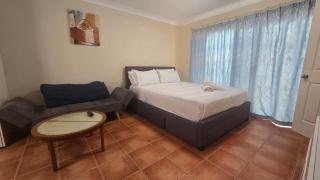 Comfy Granny Flat Studio in Mermaid Water - Gold Coast - 6