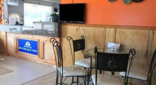 Americas Best Value Inn & Suites Macon at Sunset Dr - Macon - 5