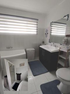 The Urban Oasis 4 guests Port Elizabeth Gqeberha - 8