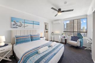 Beach Studio Ocean Views Level 17 Pool Gym Sauna - Gold Coast - 0