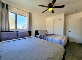 Near Vegas Strip 7 beds with Pool - Las Vegas - 7