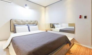 Chuncheon Urbane Hotel - Chuncheon - 9