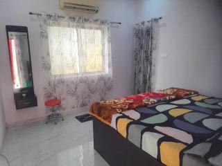 Hotel O Online - Jāmb - 3