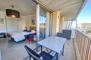 Bright and vast studio terrace easy parking Cannes heart of town 1 mn - Cannes - 6