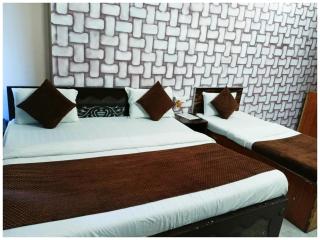 A PREMIUM HOTEL N A N D # P A L A C E - Near Sri Krishna Janambhoomi - Mathura Railway Juction - Parking and Wifi Facilities - Air Conditioning Luxury Room - A Top Rated Four Star Hotel - Mathura - 7