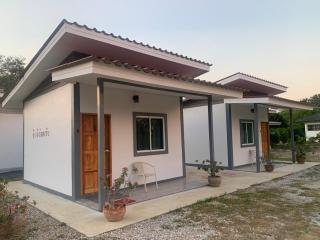 KHUN CHUAT'S HOUSE - Ban Nong Ben - 4