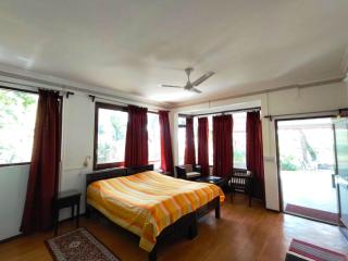 Clouds End Villa, A Heritage Home Stay, 10 Mins from Mcleodganj - Dharamshala - 4