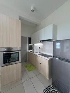 The Makcik's Homestay at Almyra Residence - Kajang - 5