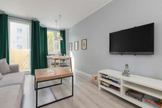 Bright Apartment Close To The Beach by Noclegi Renters - Gdynia - 6