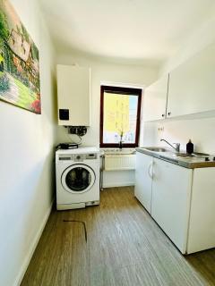 Affordable 4BR Shared Apartment, 10 Min to FAC Platz - Wenen - 5