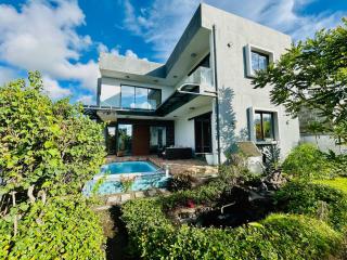 Lakeview Bellemare Villa - 8