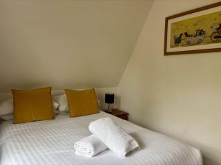 Acorn Lodge for Six with Hot Tub - Devon - Chudleigh - 6