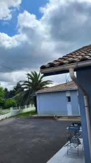 La Colline - - 7