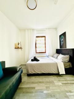 Affordable 4BR Shared Apartment, 10 Min to FAC Platz - Wenen - 0
