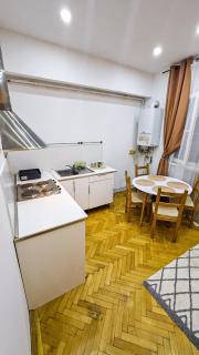 Downtown condo National Theatre, University square - Bucharest - 4