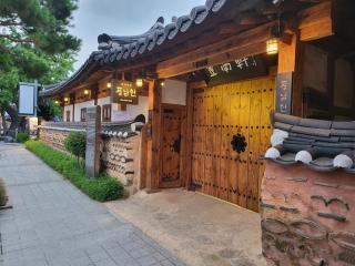 Jeonju Pungnamheon Hanok Stay - 3
