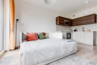 Brand-new, equipped studio near the metro - Praga - 1