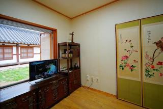 Jeonju Hanok Maeul Dongrakwon Hanok Hotel - Jeonju - 5