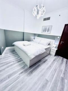 Elegant Condo to stay with Spectacular Marina View - 3