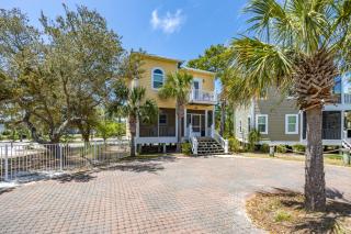 Free At Last! Purple Parrot 1C By Pkrm - Pensacola - 9