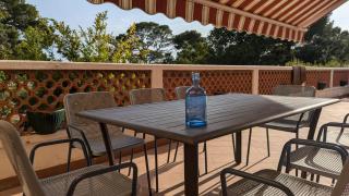 Grande Maison avec piscine, parking et wifi - 8