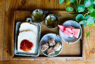 Jeonju Hanok Maeul Hanok Gotek Bugyeongdang - 2