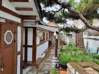 Jeonju Geuriunjib Guesthouse - Jeonju - 4