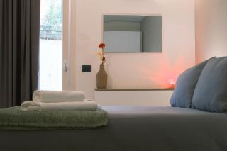 Costa Blu - Pool & terrace lake view - Riva di Solto - 1