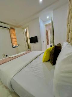 Tastefully furnished two bedrooms lekki lagos - Lekki - 1
