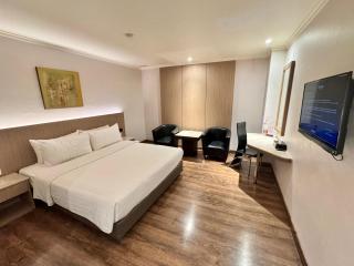 Orchardz Hotel Industri Jakarta Kemayoran - Jacarta - 7